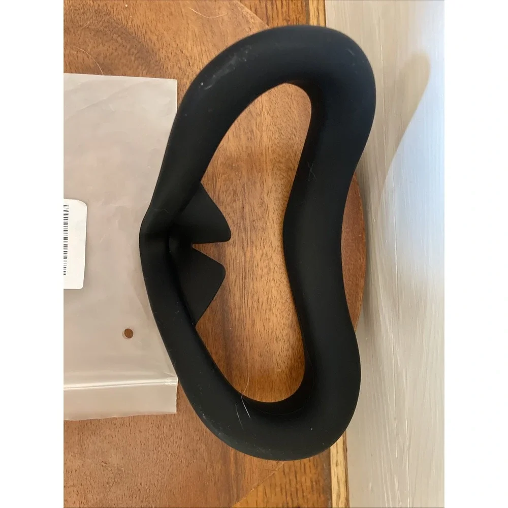 16‎ silicone face cushion accessory for virtual reality headset Meta Quest 2